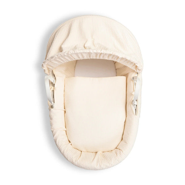 Clair de Lune Waffle White Wicker Moses Basket – Soft, Elegant & Breathable | Ages 0-9M clair de lune