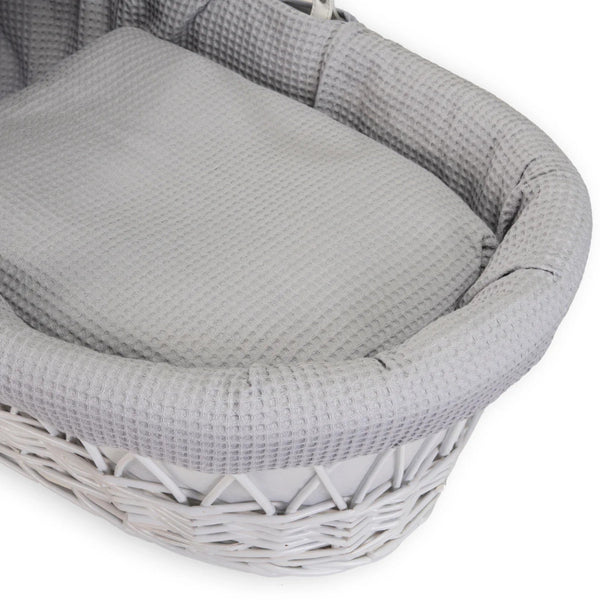 Clair de Lune Waffle White Wicker Moses Basket – Soft, Elegant & Breathable | Ages 0-9M clair de lune