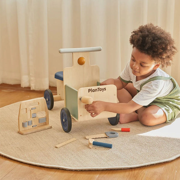 PlanToys Handy Carpenter Set | Wooden Tool Kit for Kids | Ages 3+ Wooden Toy PlanToys