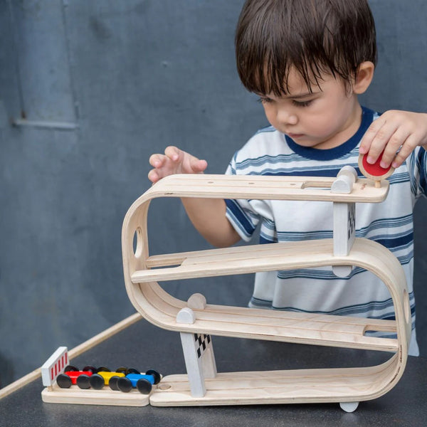 PlanToys Ramp Racer | Wooden Racing Track Toy for Toddlers | Ages 18M+ Wooden Toy PlanToys
