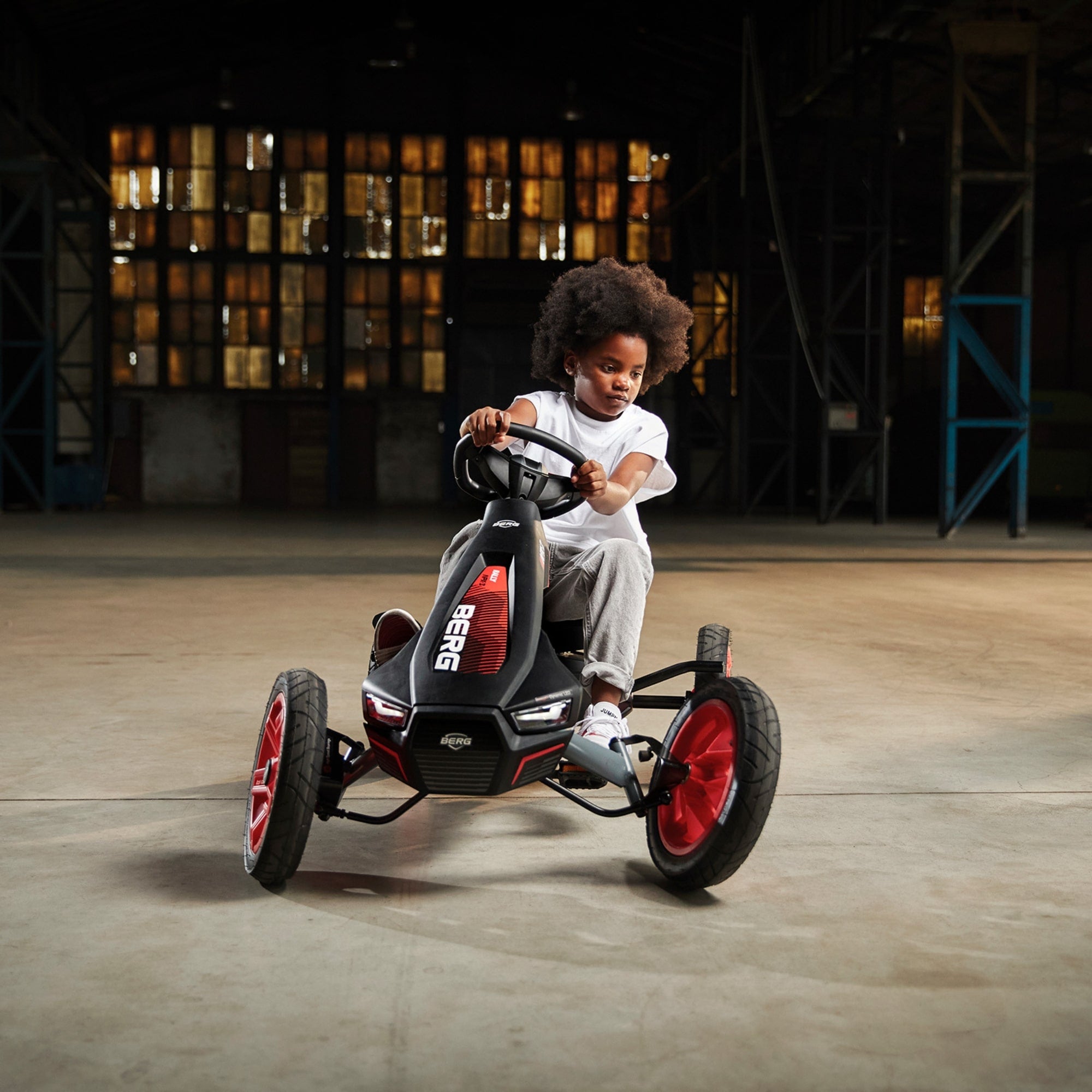 BERG Rally APX Red | 3 Gears, LED Lights & Racing Soundbox