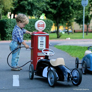 Baghera Vintage Metal Gas Pump – Toy Petrol Station for Kids | Ages 3+ baghera 